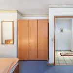 4 Appartement *